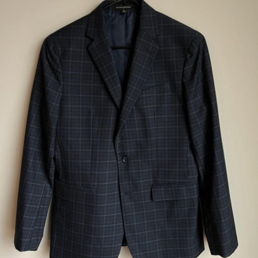38R Banana Republic Blue Plaid Sport Coat